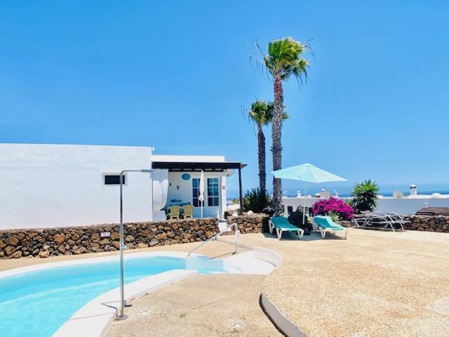 Bungalow Rey Carlos Пуэрто дель Кармен Экстерьер фото